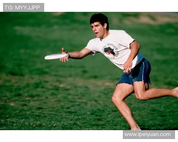 飞盘梦想启航:深圳飞盘队成长历程的真实记录与感悟 飞盘梦想启航:深圳飞盘队成长历程的真实记录与感悟