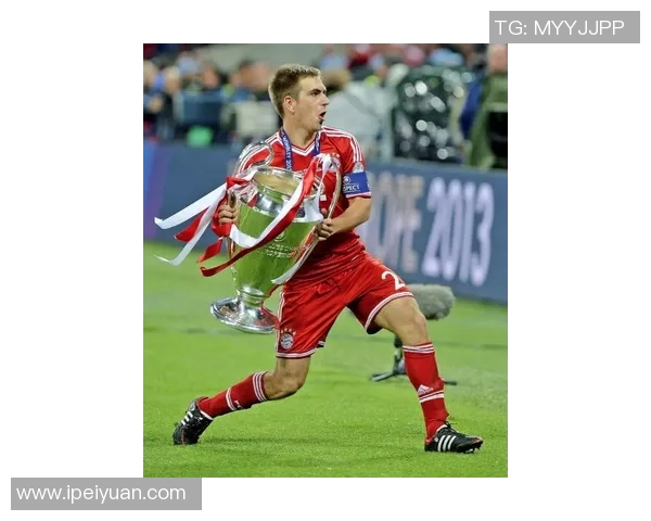 科罗纳足球明星的传奇之路与辉煌成就探秘